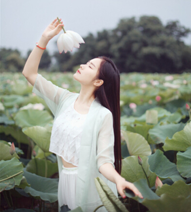 有关爱情的经典语句 有关爱情的经典语句