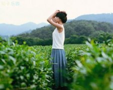 һ�仰������¼��һ������Ů���������Ÿ����������������