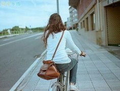 ������¼ÿ��һ�Сʱ�����������£�����󣬶��²�����