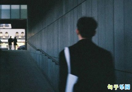 受到情伤的句子 受伤的句子发朋友圈