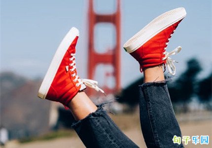 ����˹��Ů���̾� ����˹�ĸ���ǩ��
