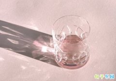 �����־��޵ľ��Ӷ̾�