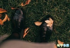 ���и��Ե�С���İ� ���и��Ե�ǩ���̾���