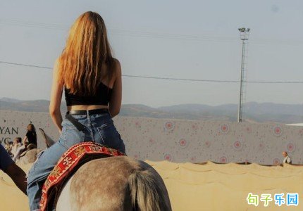 ���־������������