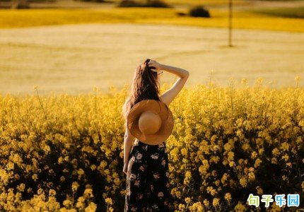 ����С�ڷ���İ��̾� ���ж��ط���˵˵