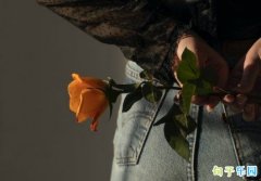 �ռ��������İ� �ǳ������ӵ��İ��̾�