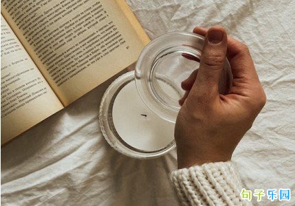 �����İ��̾�ɾ� ���Ծ���˵˵����