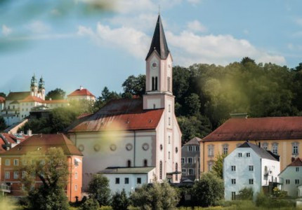 һ�������ľ��޾��ӣ���ѡ24�䣩
